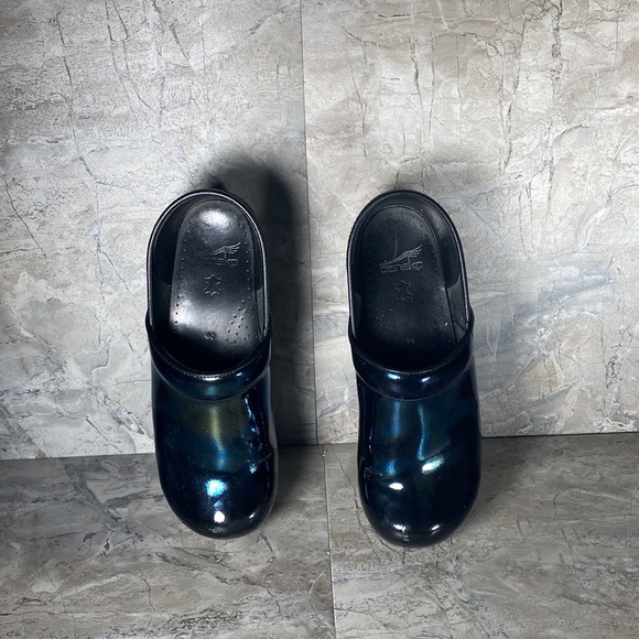 Dansko Professional Women’s Clogs - Size: 40 - Picture 4 of 10